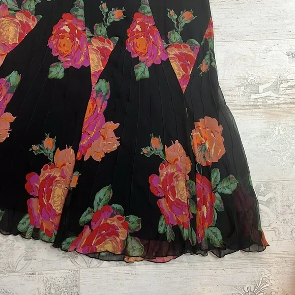 Vintage Jones New York 100% Silk Black Floral Print A Line Skirt Size 12 - Picture 10 of 11